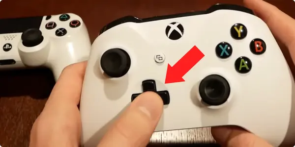 Xbox One vs PS4 Controller