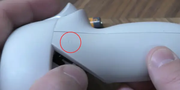 how to replace oculus quest 2 controller battery